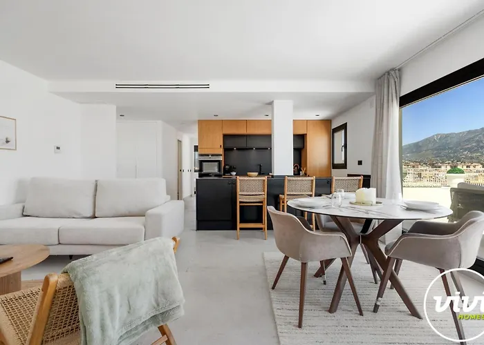 Vivi Homes - Cuevas 아파트 푸엔히롤라